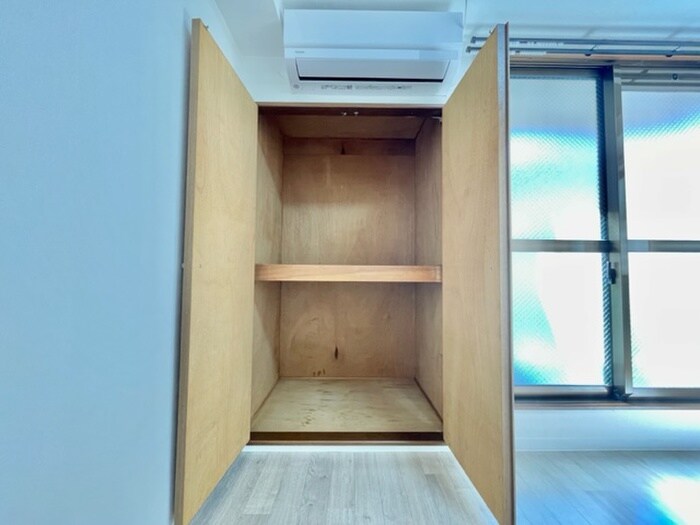 物件内観写真11　(居室)