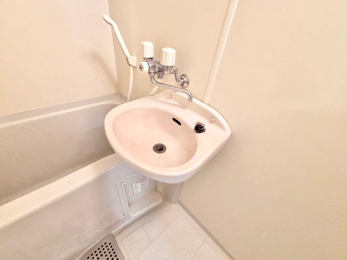 物件内観写真12　(洗面)