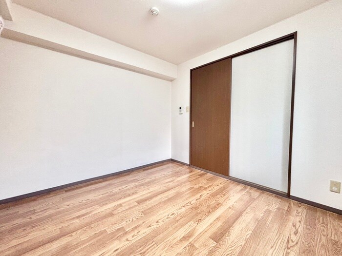 物件内観写真14　(居室)