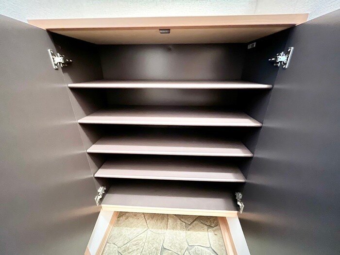 物件内観写真17　(靴箱)