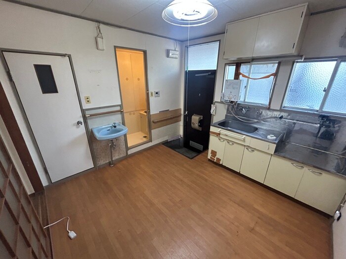 物件内観写真5　(居室)