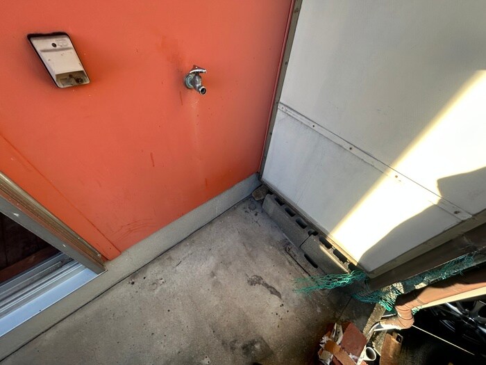 物件内観写真14　(洗濯機置場)