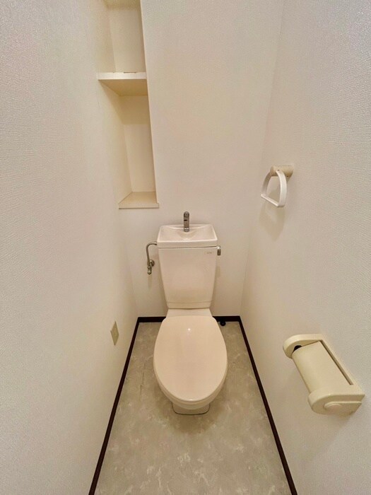 物件内観写真10　(トイレ)