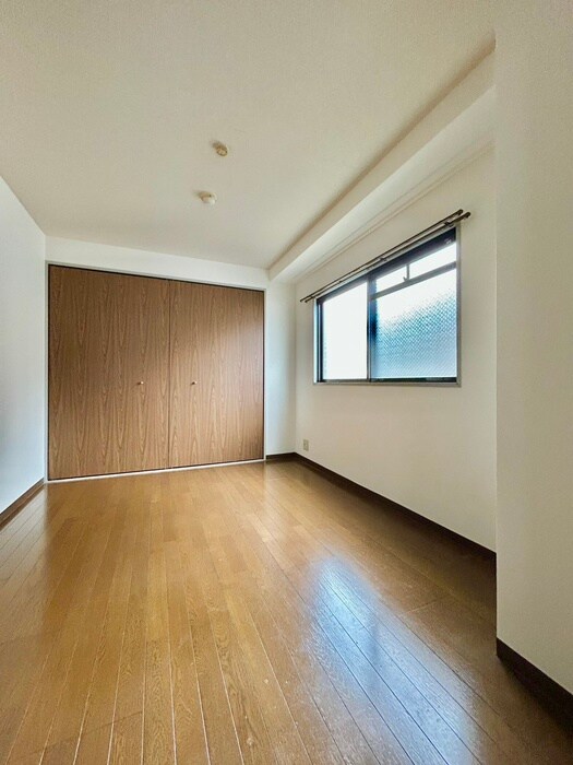 物件内観写真11　(居室)