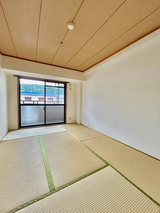 物件内観写真14　(居室)