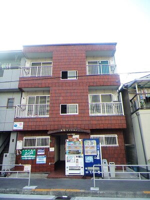 マルマツマンション外観写真