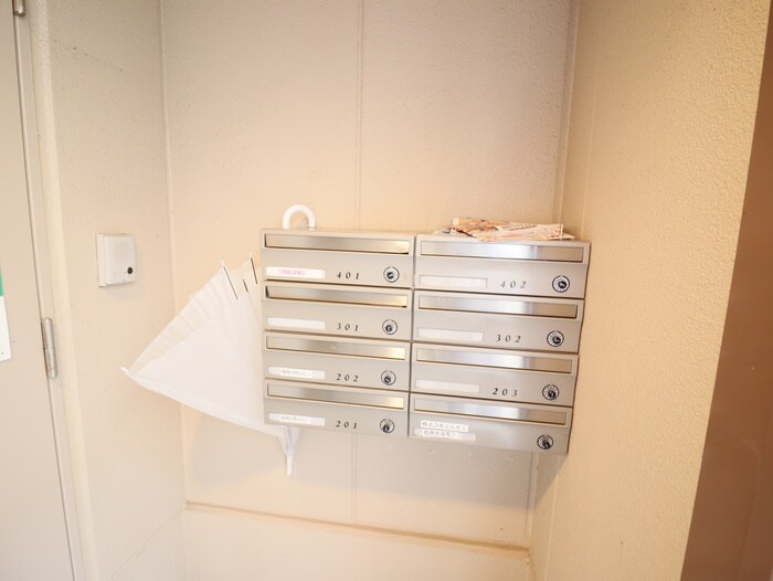 物件外観写真6　(建物設備)