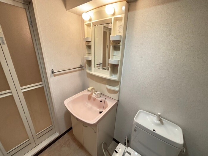 物件内観写真13　(洗面)