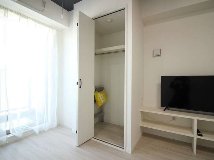 物件内観写真11　(収納)