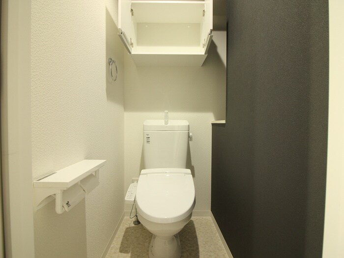 物件内観写真13　(トイレ)