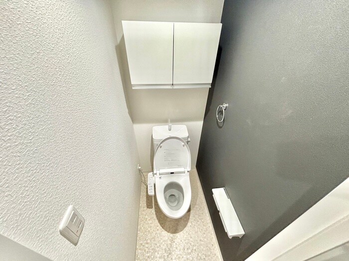 物件内観写真14　(トイレ)