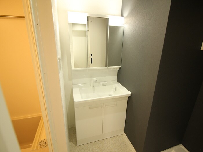 物件内観写真15　(洗面)