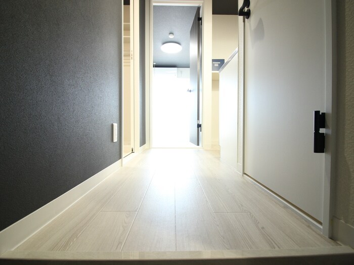 物件内観写真20　(玄関)