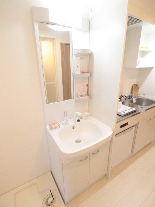 物件内観写真10　(洗面)