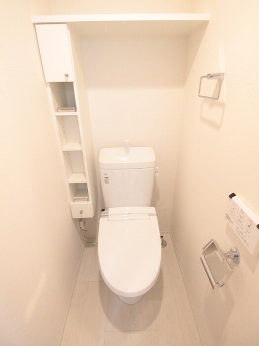 物件内観写真11　(トイレ)