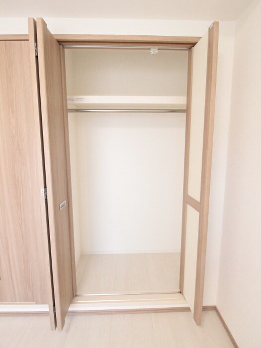 物件内観写真13　(収納)