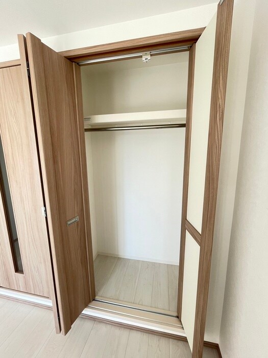 物件内観写真15　(収納)