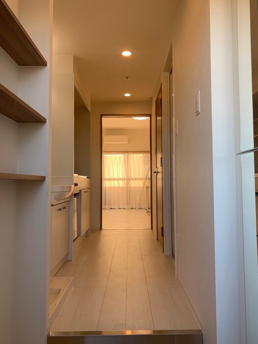 物件内観写真18　(廊下)