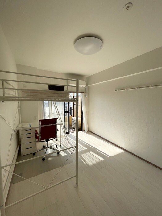 物件内観写真19　(居室)