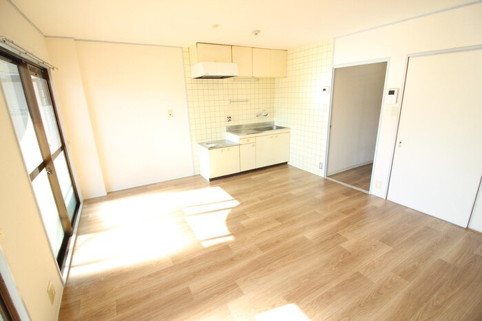 物件内観写真9　(居室)