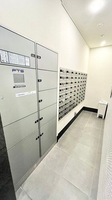 物件外観写真4　(建物設備)