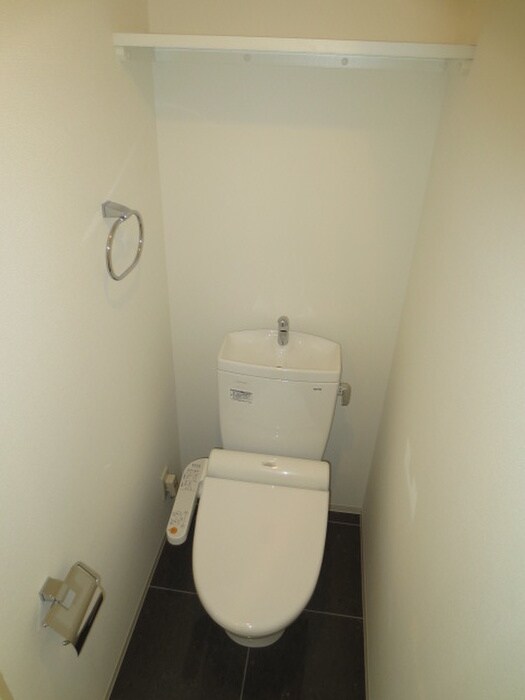 物件内観写真10　(トイレ)