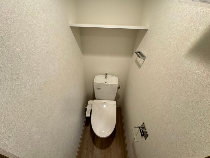 物件内観写真11　(トイレ)