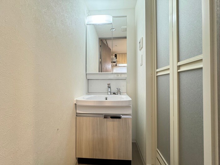 物件内観写真12　(洗面)