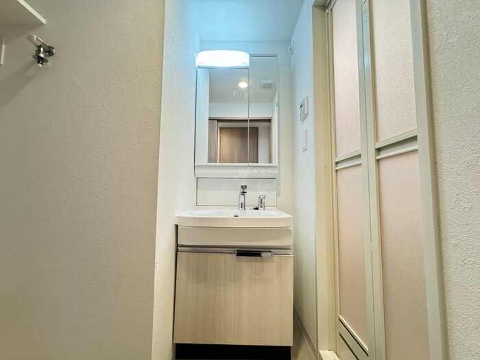 物件内観写真12　(洗面)