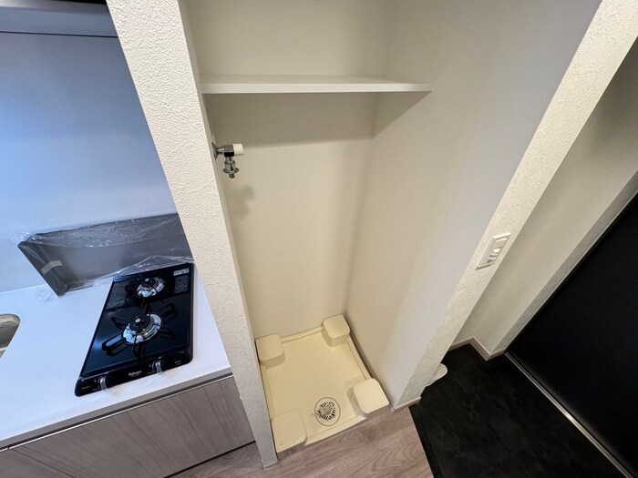 物件内観写真13　(洗濯機置場)