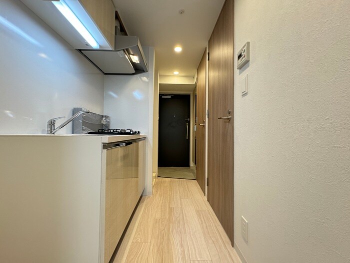 物件内観写真16　(廊下)