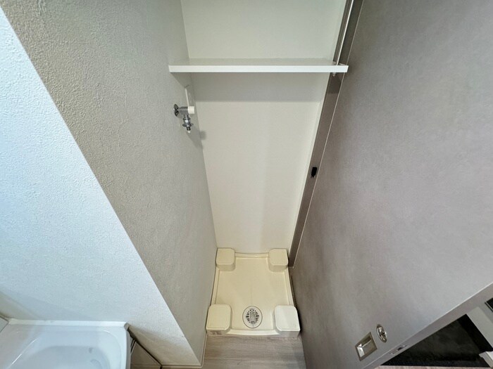 物件内観写真20　(洗濯機置場)