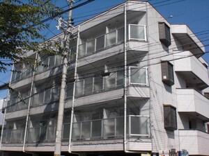 ハイツフル－ル外観写真