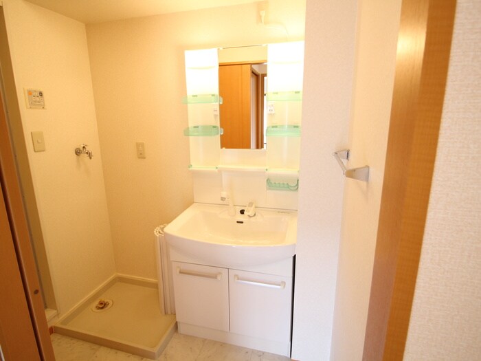 物件内観写真10　(洗面)