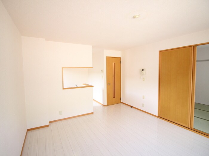 物件内観写真18　(居室)