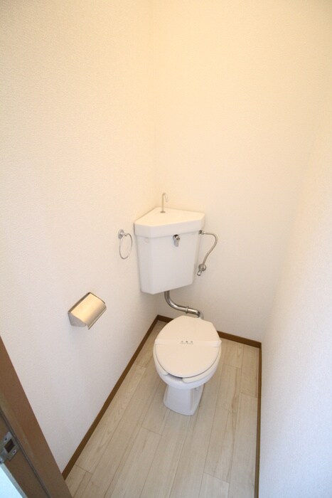 物件内観写真9　(トイレ)