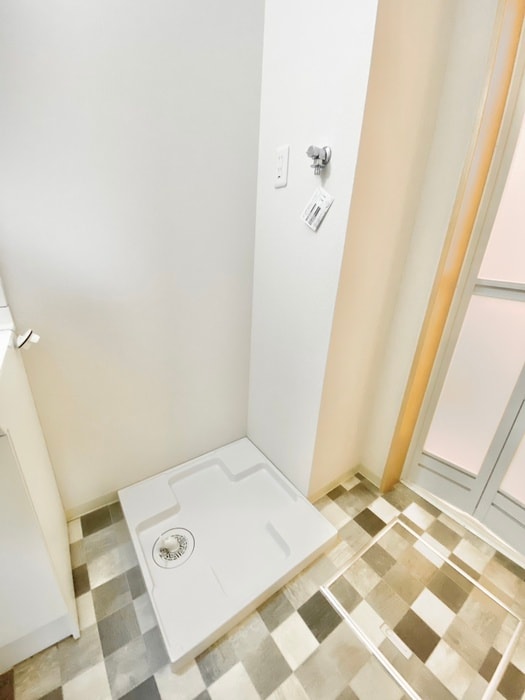 物件内観写真15　(洗濯機置場)