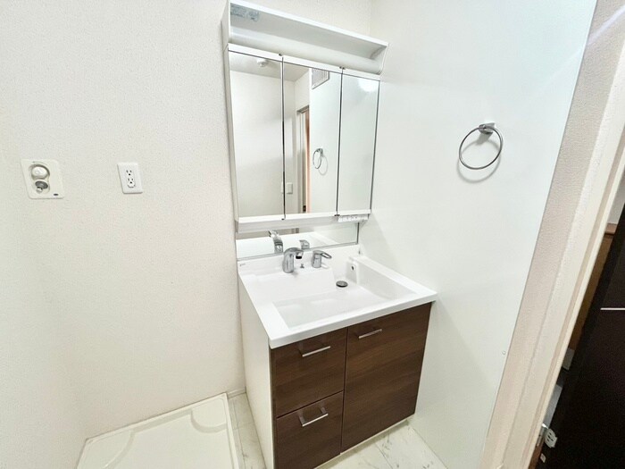 物件内観写真14　(洗面)