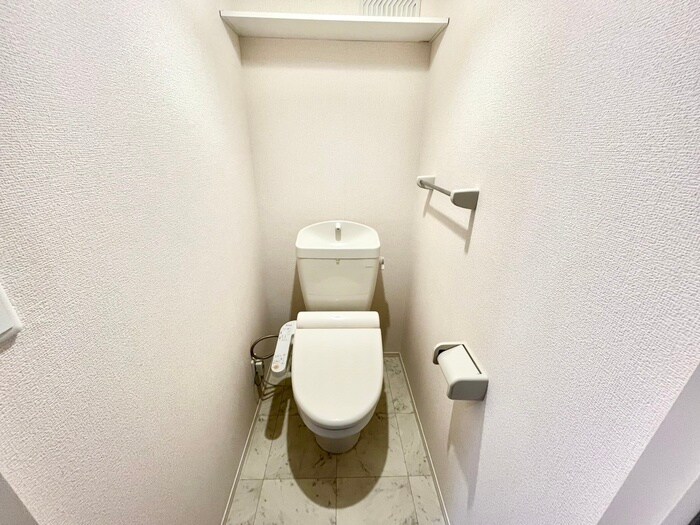 物件内観写真17　(トイレ)