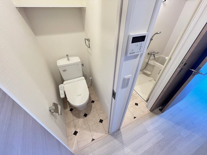 物件内観写真10　(トイレ)