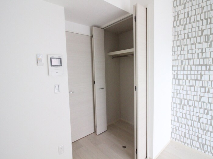 物件内観写真11　(収納)