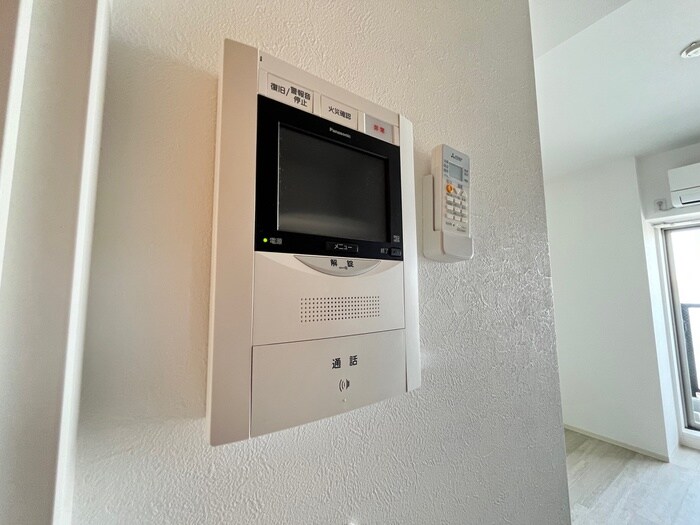 物件内観写真12　(廊下)