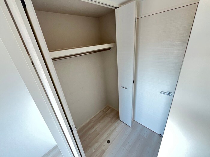 物件内観写真15　(収納)