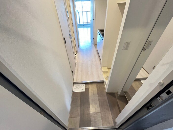 物件内観写真20　(玄関)