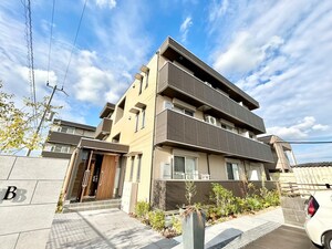 DｰROOM天神　B棟外観写真