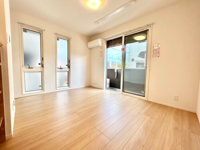 物件内観写真7　(居室)