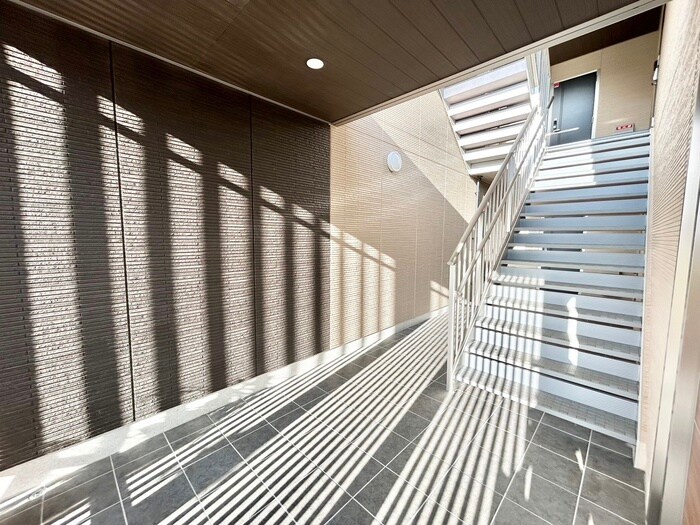 物件外観写真3　(外観写真)