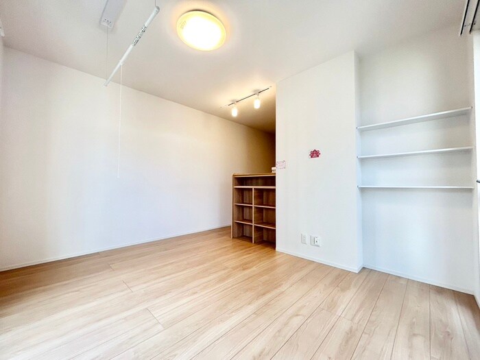 物件内観写真19　(居室)