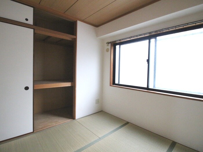 物件内観写真17　(居室)