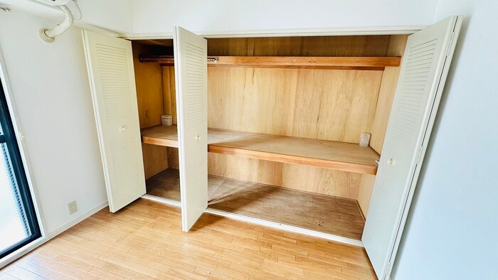 物件内観写真9　(収納)